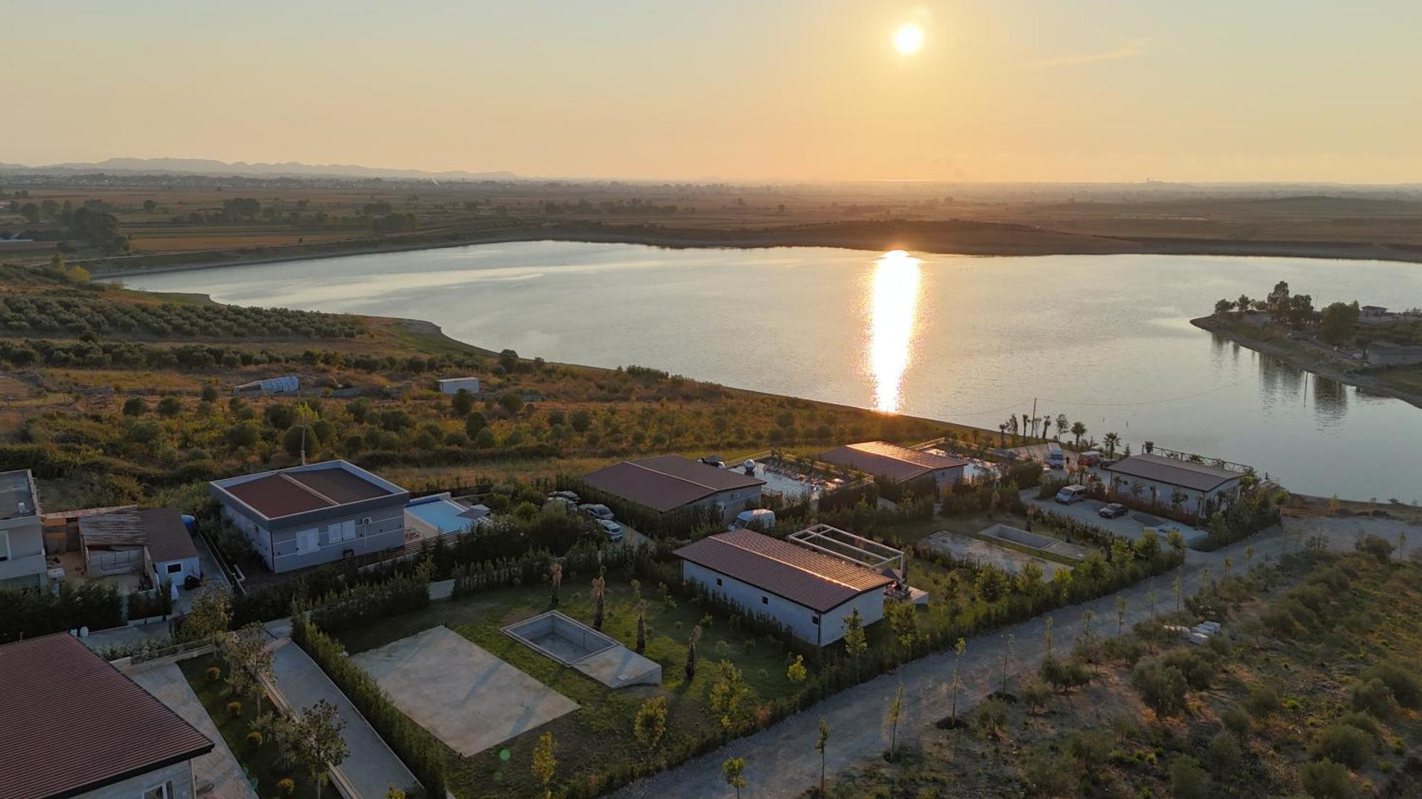 Top Villas Durres Exterior photo